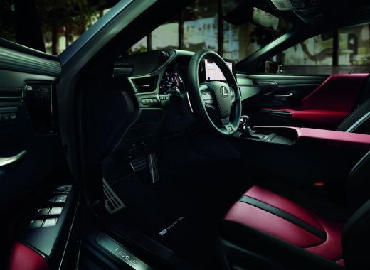 Lexus ES 350 F Sport 2024